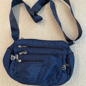 Chic Navy Fanny Pack with Silver Zippers